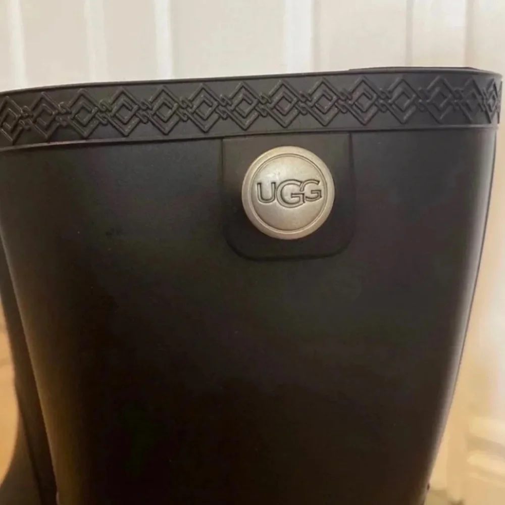 UGG Sienna Matter Women Black Rain Boots - Picture 5 of 6